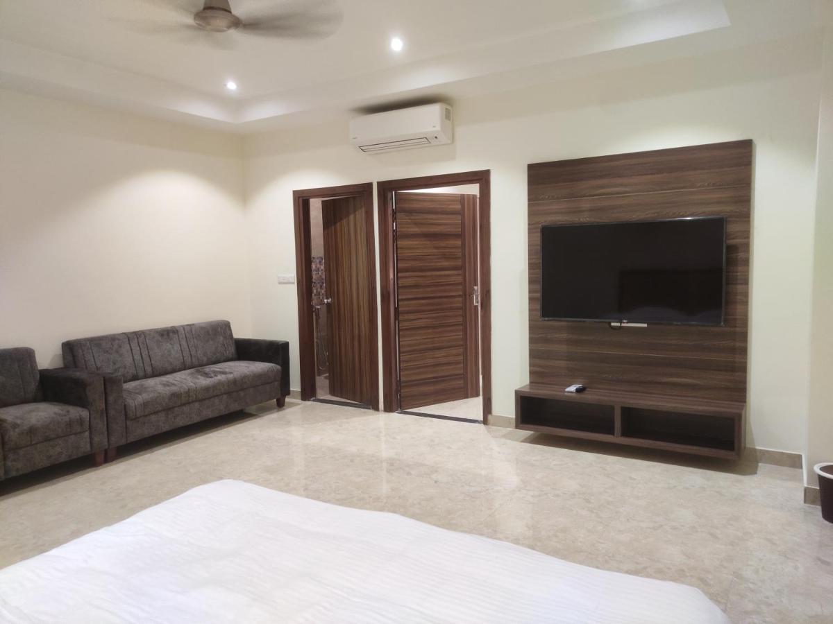 Antares By Rajlaxmi Lucknow Exterior foto